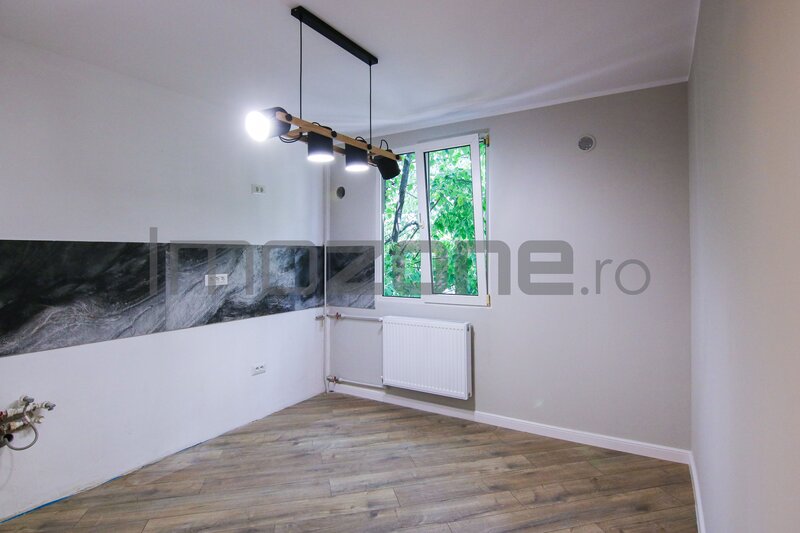 Drumul Taberei, 2 camere, renovat complet, la 4 min. de metrou Valea Ialomitei